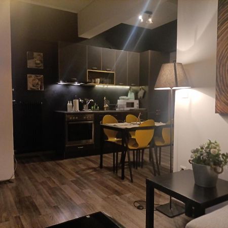 Apartamento Kallimarmaro Cozy Atenas Exterior foto