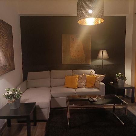 Apartamento Kallimarmaro Cozy Atenas Exterior foto
