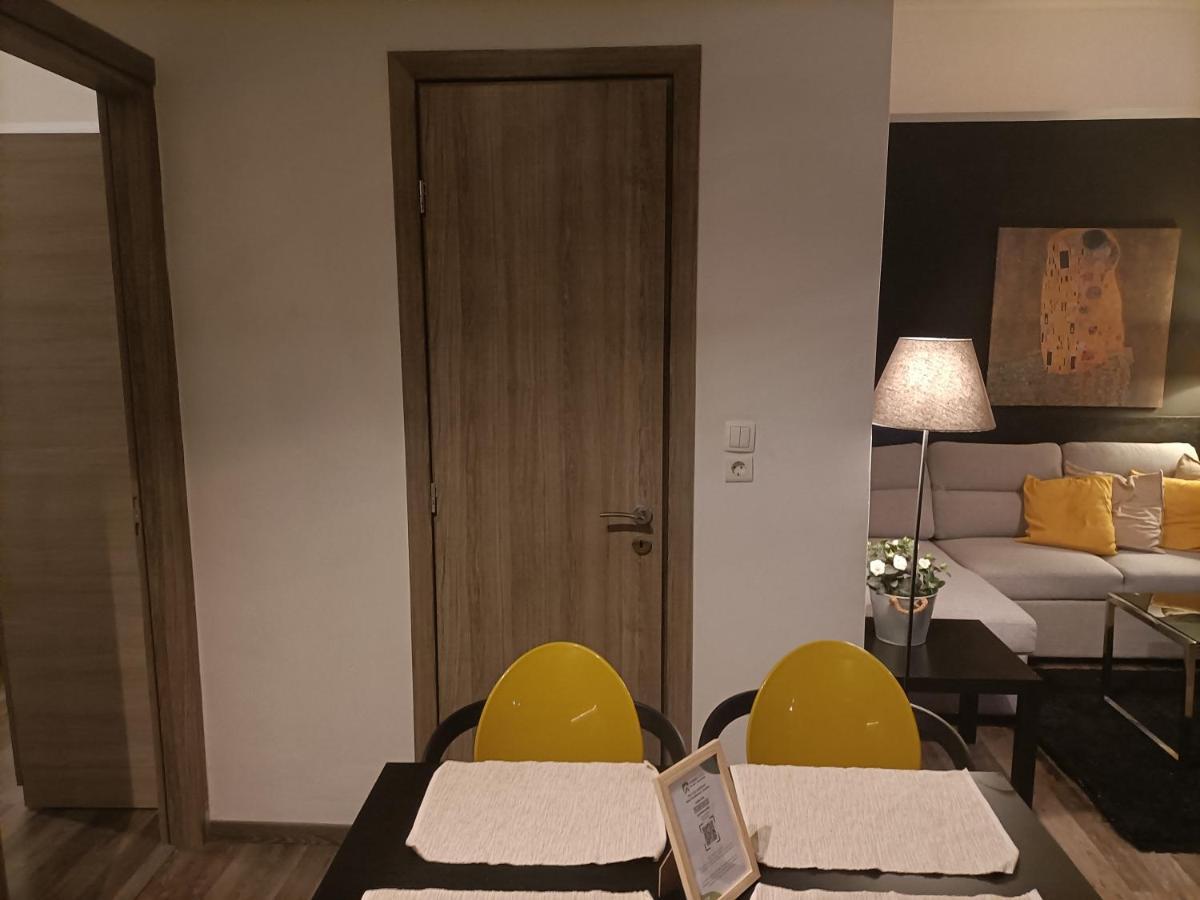 Apartamento Kallimarmaro Cozy Atenas Exterior foto